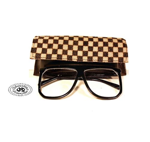 Glasses case in smooth leather and checkered pile leather size 19 x 7 cm