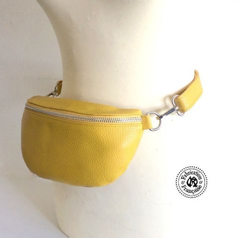 Bum bag or shoulder strap in mustard yellow grained leather + matching grirgri FREE