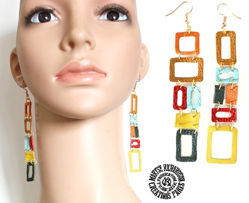 Dissociated leather earrings with multicolored geometric shapes